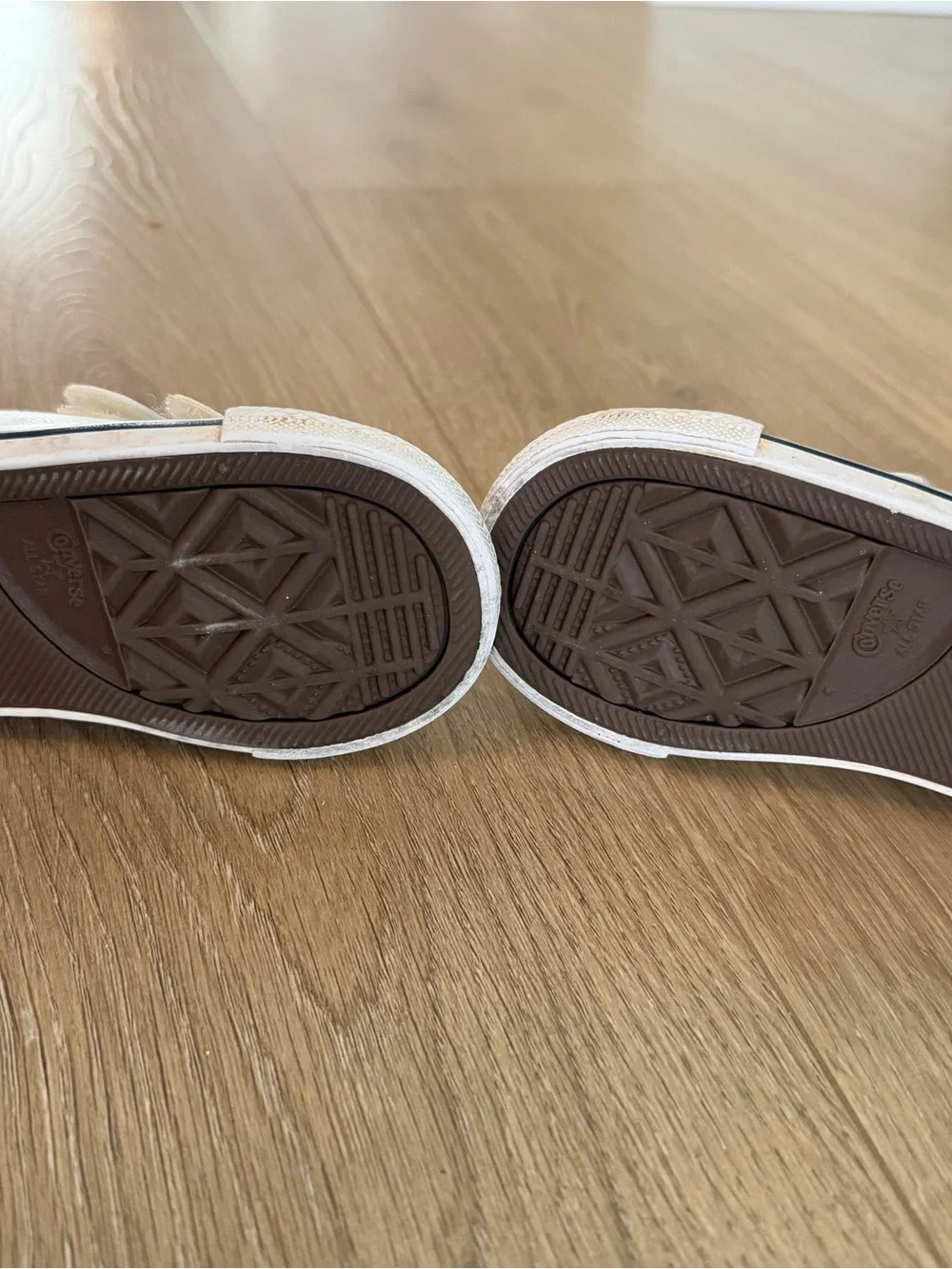 Converse Baby White Sneakers size 5